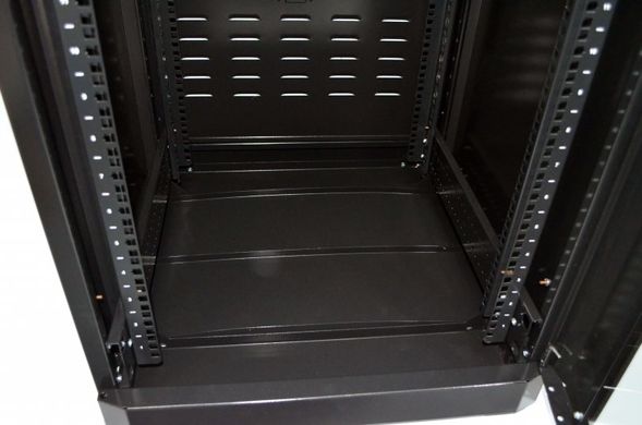 Шкаф 19" 33U, 610х675 мм (Ш*Г), усиленный, черный UA-MGSE3366MB