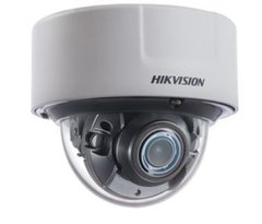 IP видеокамера Hikvision DS-2CD7126G0/L-IZS