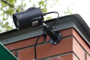 Полиция регистрирует камеры видеонаблюдения, принадлежащие жителям, чтобы ускорить расследование преступлений