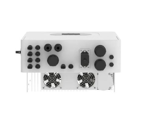 Гібридний трифазний інвертор 15kW Deye SUN-15K-SG01HP3-EU-AM2