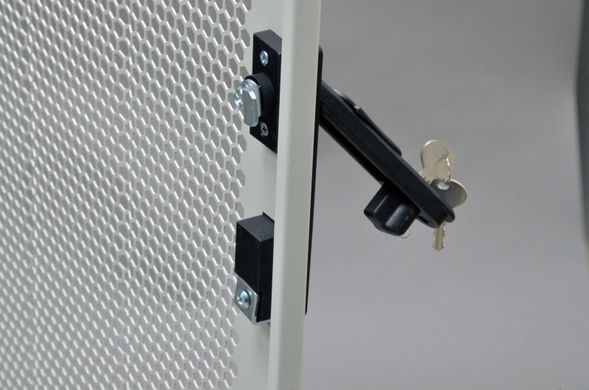 Шкаф 19" 42U, 610х865 мм (Ш*Г), серый, перфорированные двери (66%) UA-MGSE4268MPG